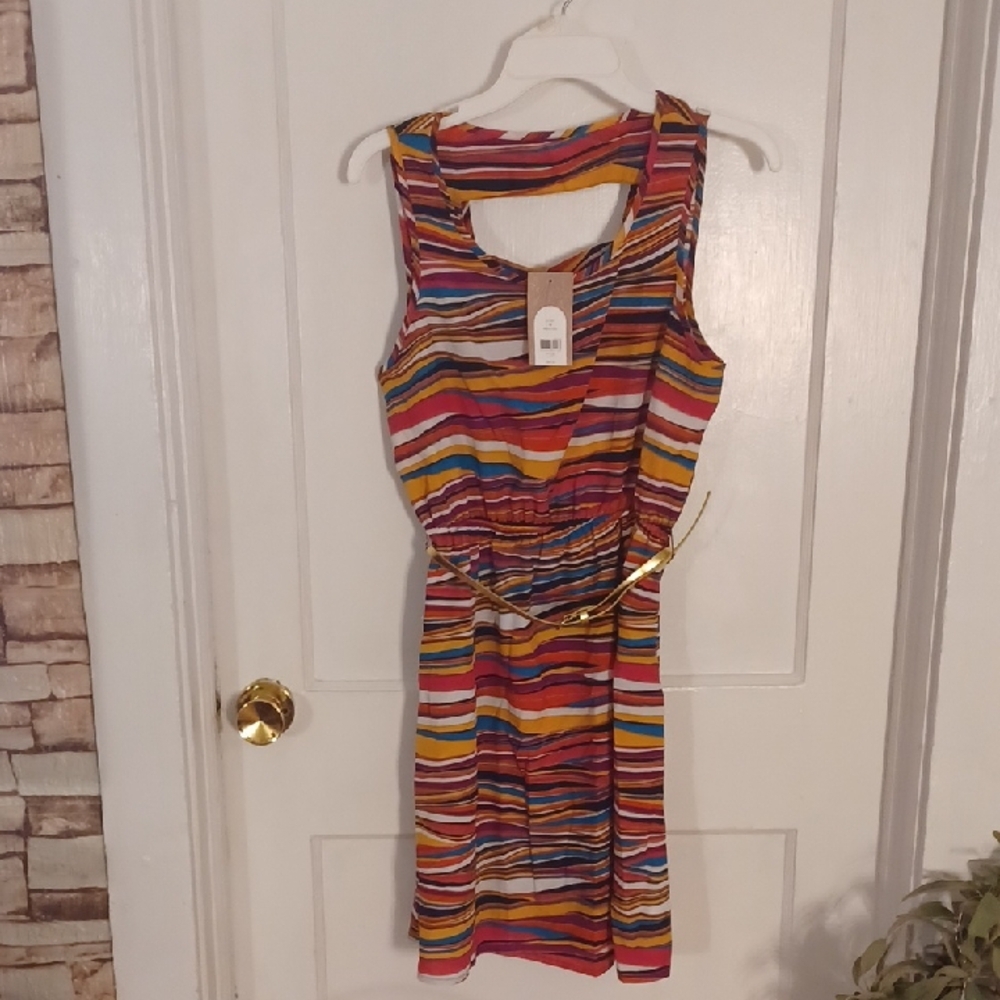 Red Camel Sheath Dress Sleeveless Scoop Neck Midi Size Medium